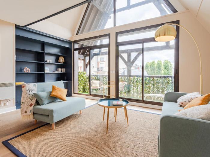 Apartment Les Jardins du Yacht Club-4 by Interhome