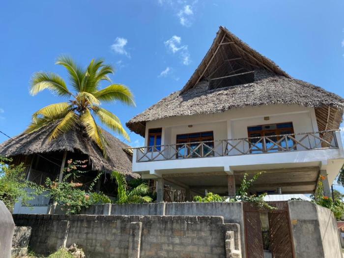 Gecko House SeaView Rooms