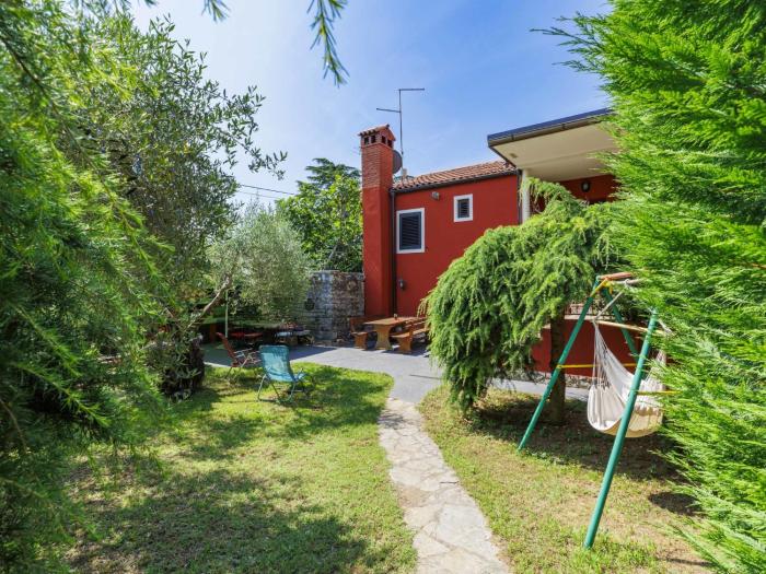 Apartment Lorena by Interhome