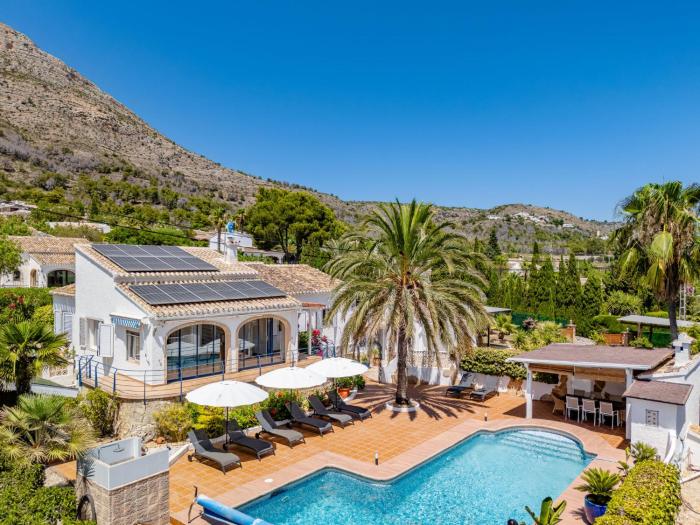 Holiday Home Baloma Plus by Interhome