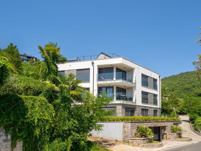 Apartment Villa Ziza-4 by Interhome