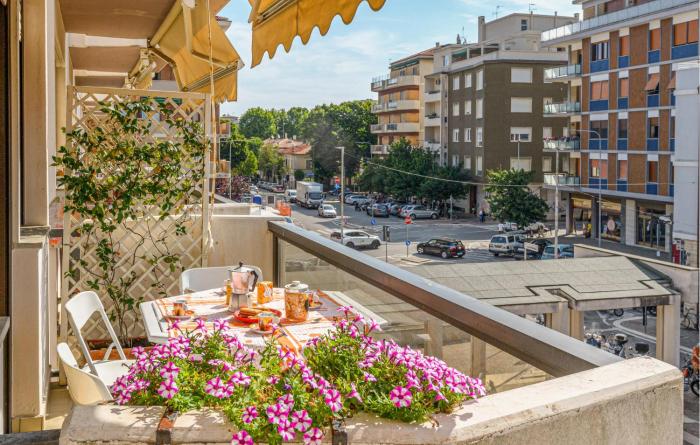 Lovely Apartment In Pesaro With Wifi