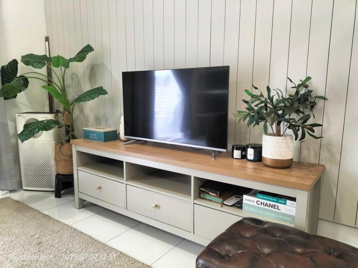 Iris 32 3BR Corner Lot Wi-fi Mutiara Rini Skudai JB Malay Only