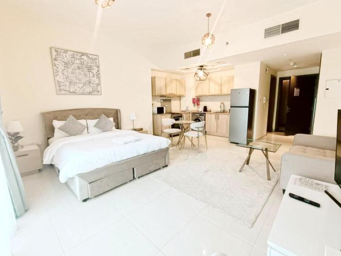 SUPERIOR STAY High Floor, Stylish Studio in Business Bay