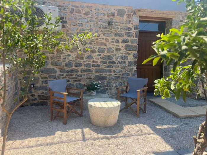Stone Olympi Lodges - Chios Cozy Hideaways
