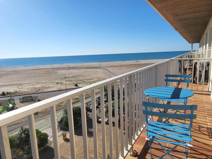 T2 sur la plage de Saint Pierre la mer !