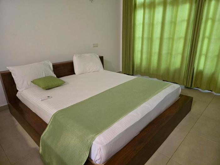 Hotel Serugahawatta