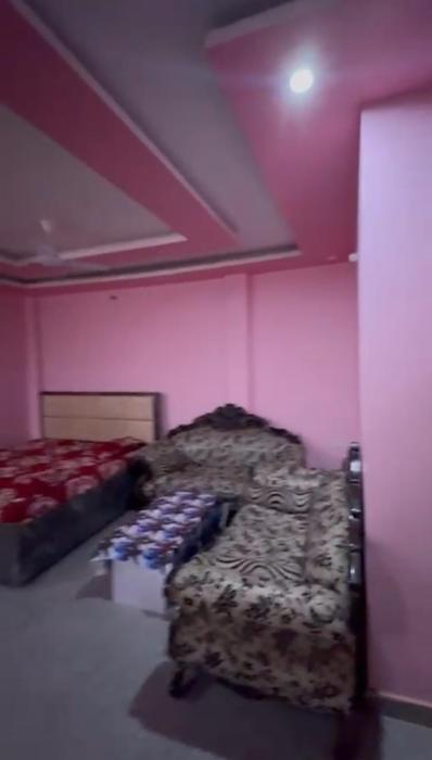 Rishi home stay