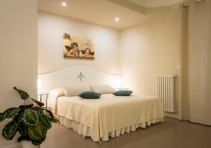 Santa Maria Novella Modern Apartment