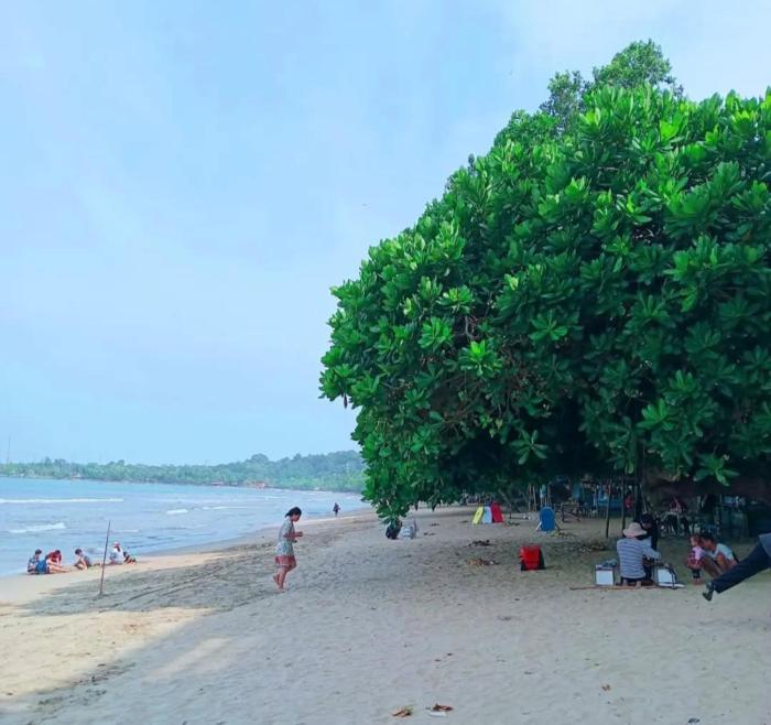 Seaside Carita Anyer Villa