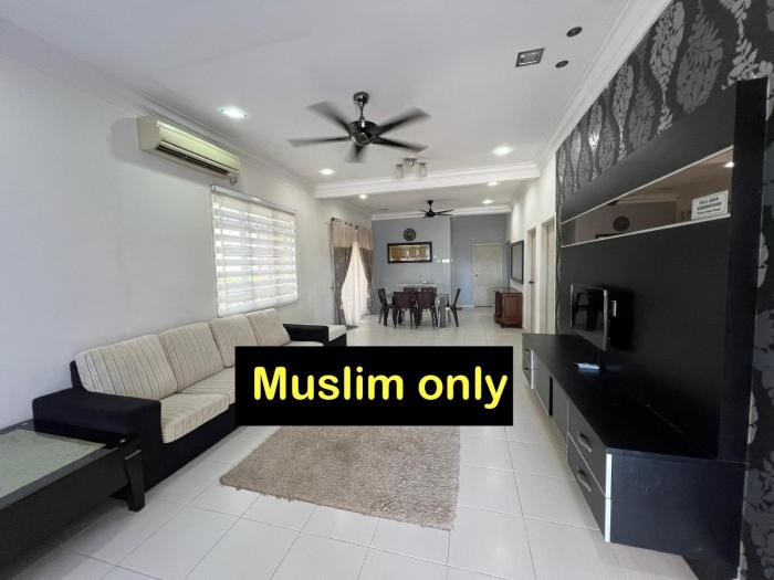 Almai Homestay Batu 4