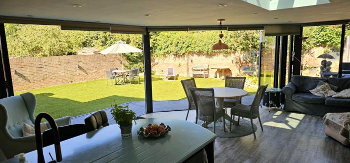 Seven Seas Holiday Home