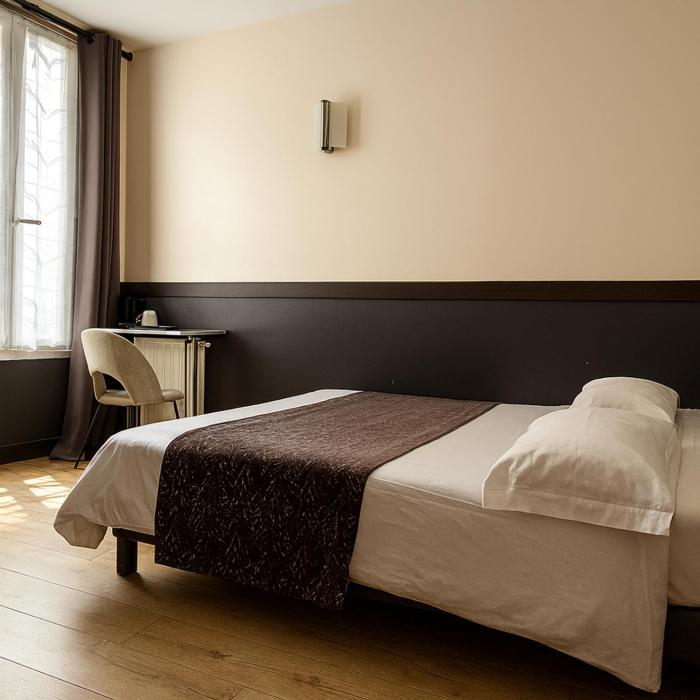 Hotel des Bains à 10 min de Paris