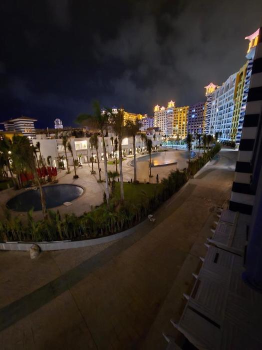 chalet porto marina pool view