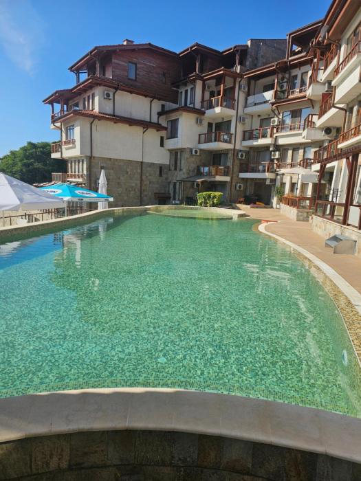 Апартамент Ломбарди-Балчик