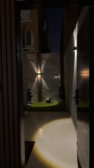 Elegant studio