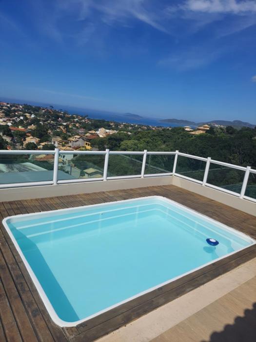 Cobertura com vista para o mar de geriba