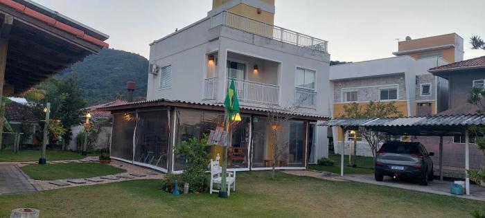 Casa Praia do Magalhães - Golfinhos-Governador Celso Ramos