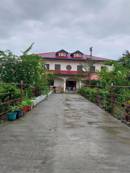 Pableos Pension House in Moalboal