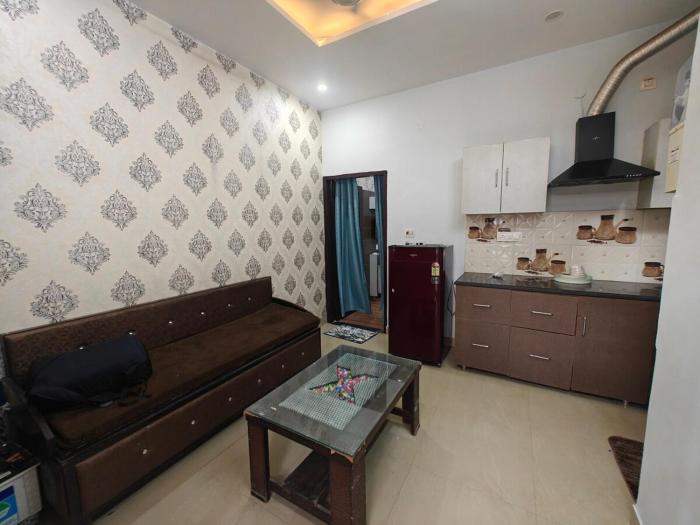 Modern 1BHK Stay in Kharar