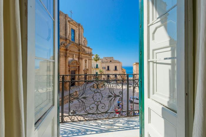 !!! AL DUOMO !!! Dimora Storica in Prestigiosa Location