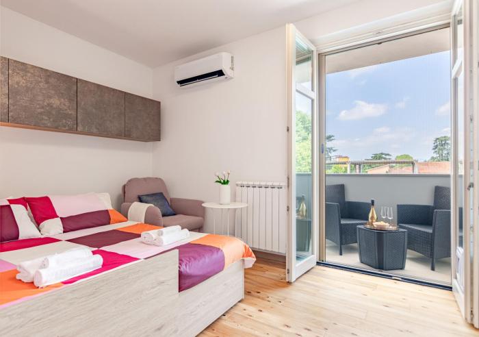 Appartamento Moderno - Terrazza e Parcheggio Coperto