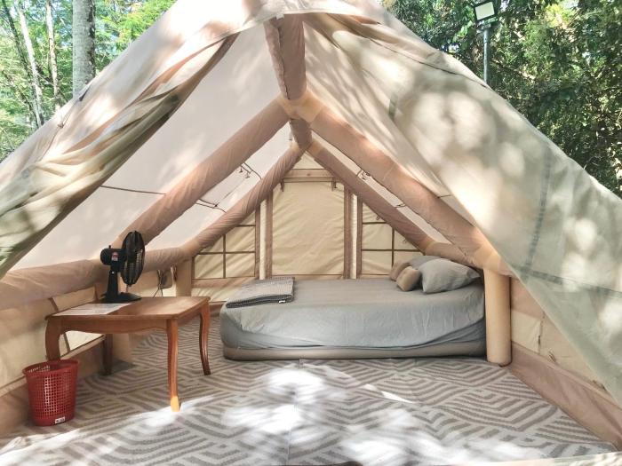 Glamping