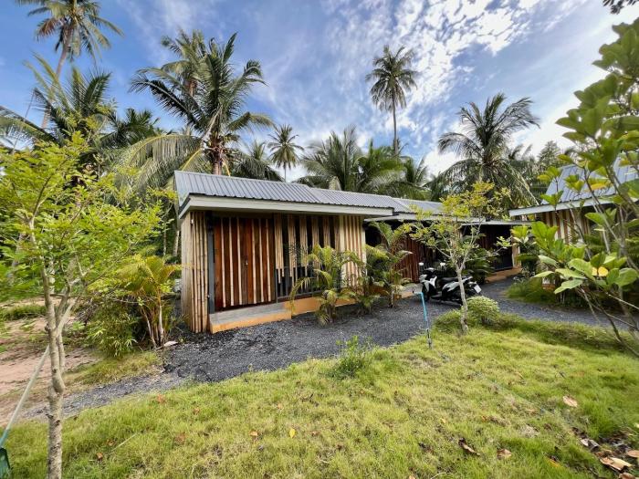 CHALOK LUM - LOVE HOME, near of MUYA THAI and the CHALOK LUM BEACH