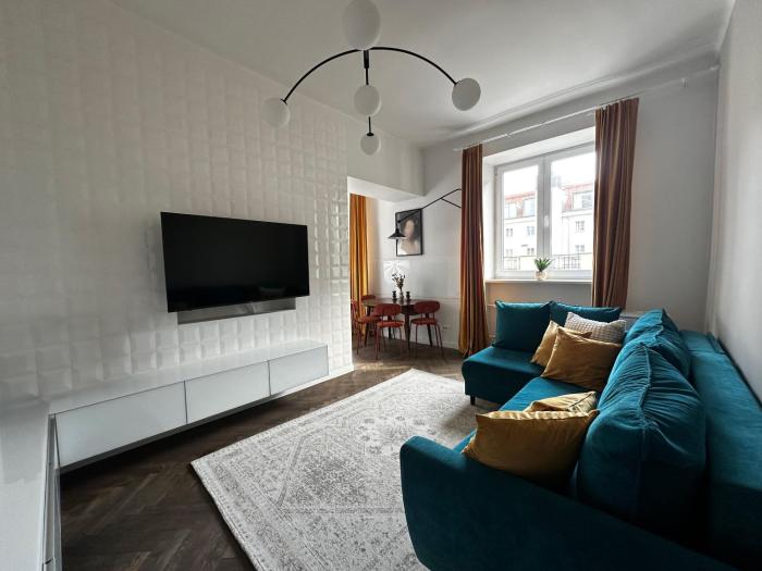 Under Copernicus Old Town Apartment