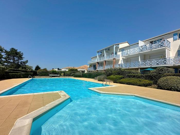 Apartment LOrée du Golf-2 by Interhome