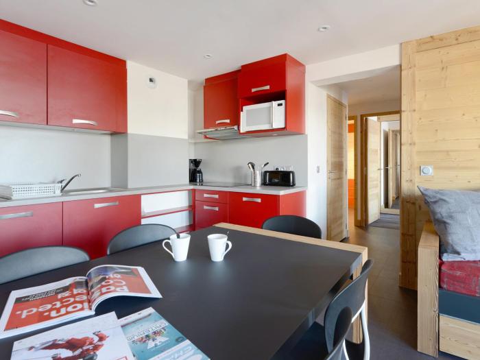 Appartement rénové 3 pièces, retour ski aux pieds, parking gratuit - FR-1-181-1936