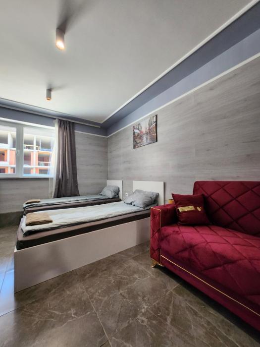 Continental studios 4