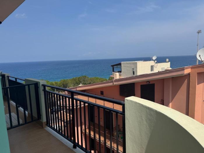 Luxury Green Apartment