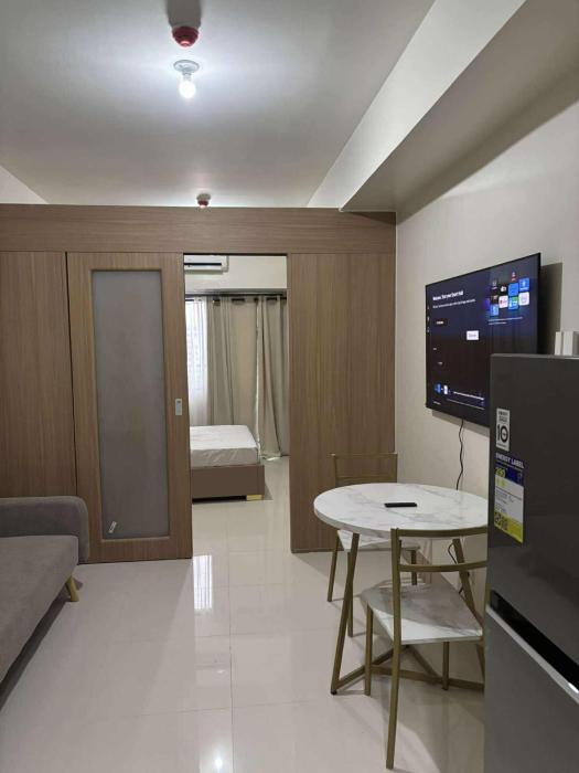 Shore Residence Tower 1 Staycation