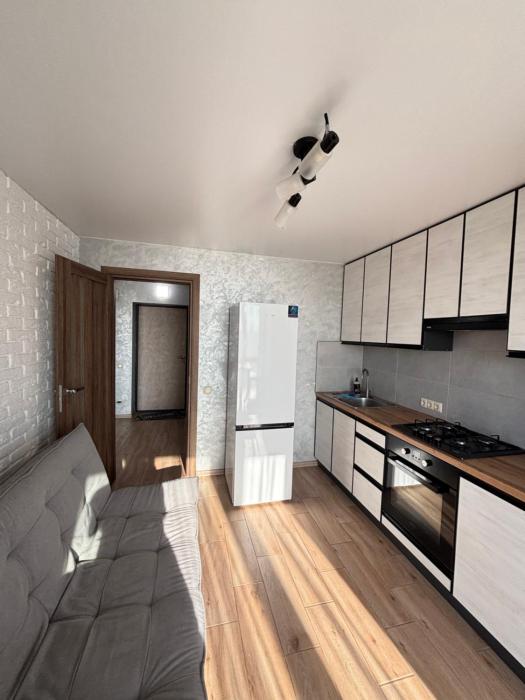 Апартаменти 3 поверх в жк Яровиця з балконом