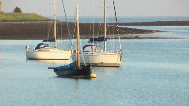 Seashore Cottage on Galway Bay