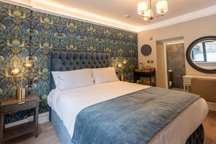 No 5 Rose Inn Street - Room 2