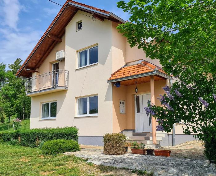 Kuća za odmor Mia u Lici