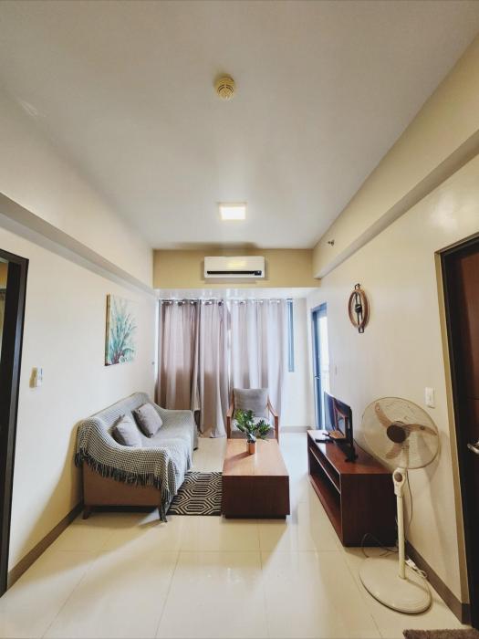 One Manchester Luxury Condo Near Beach & Pool