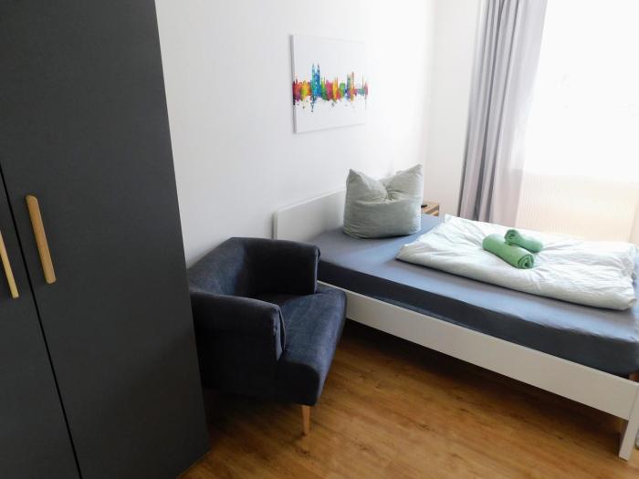 Apartment in Magdeburg-Salbke mit Balkon und WiFi