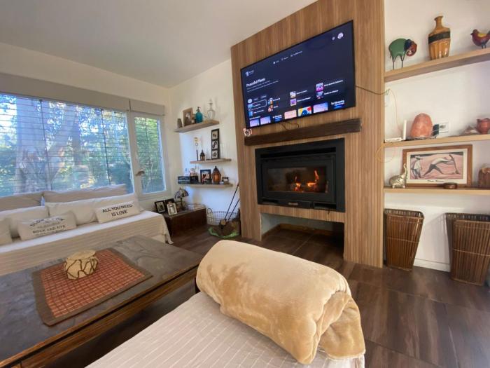 CASA CALMA refugio en medio de la naturaleza de Acantilados y amantes del golf