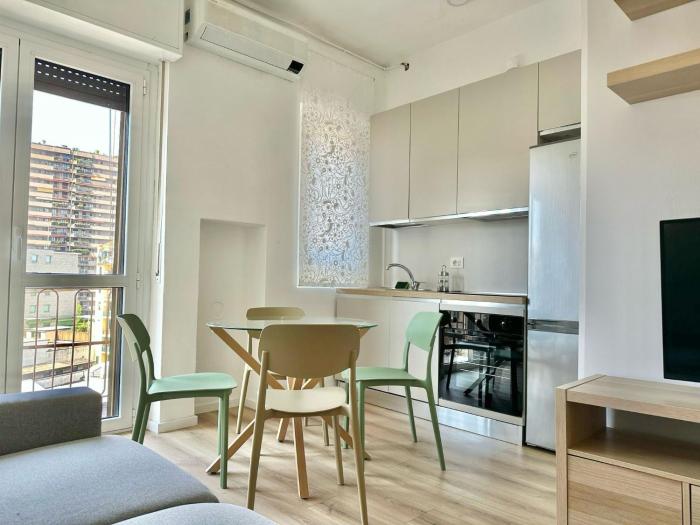 Metro S&M Home, moderno e confortevole con Metro M3 sotto casa, collegamento diretto con Stazione Centrale e Duomo di Milano