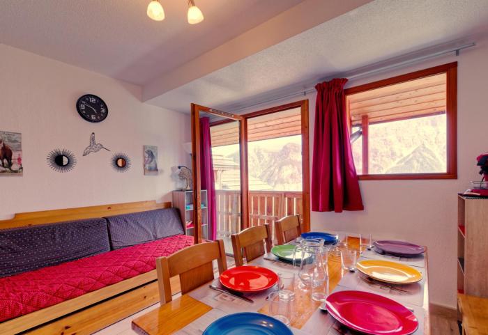 Au bon endroit N3 - Appartement 2 pièces 57 personnes - proche pistes - Belle vue montagne