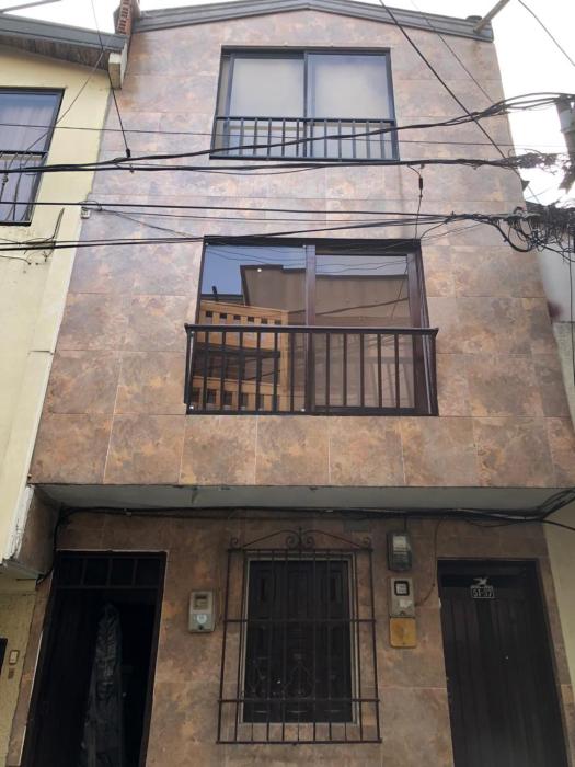 Edificio cerca a Parque de Bello Antioquia