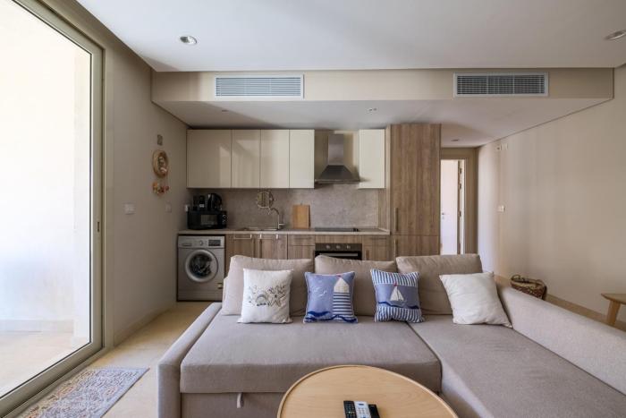 Mangroovy 1BR + Sofa bed • Pool & Beach Access