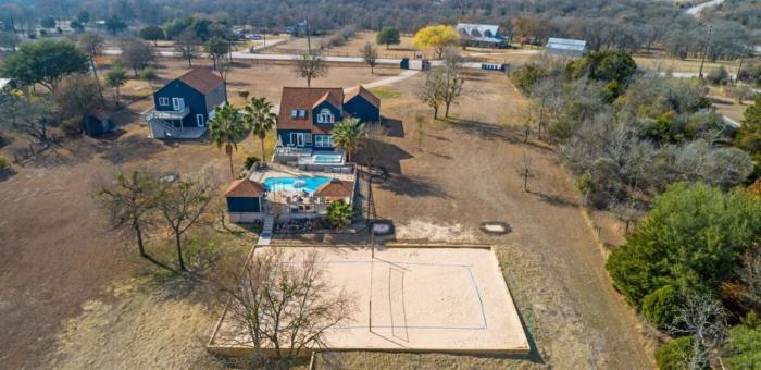 Scenic 5-Acre Retreat with Hot Tub Pool & Game Room