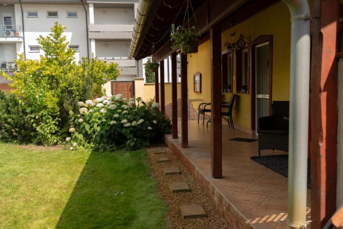 Borostyán Apartmanház