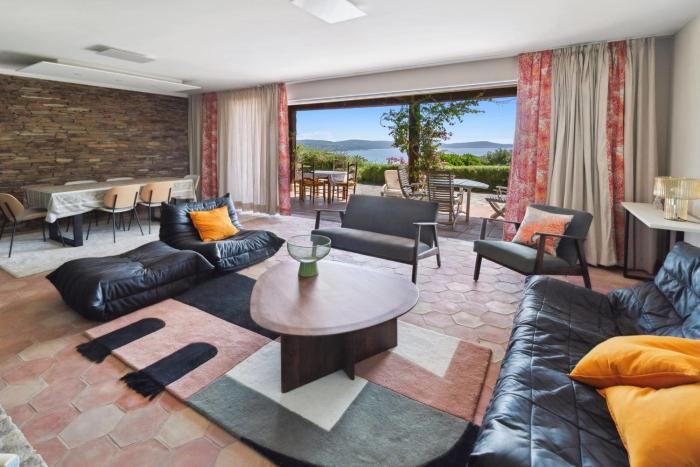 Incredible sea view peaceful stay at Villa OSCAR