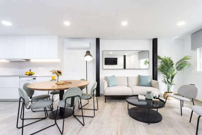 Sunnyland Teresitas beach house