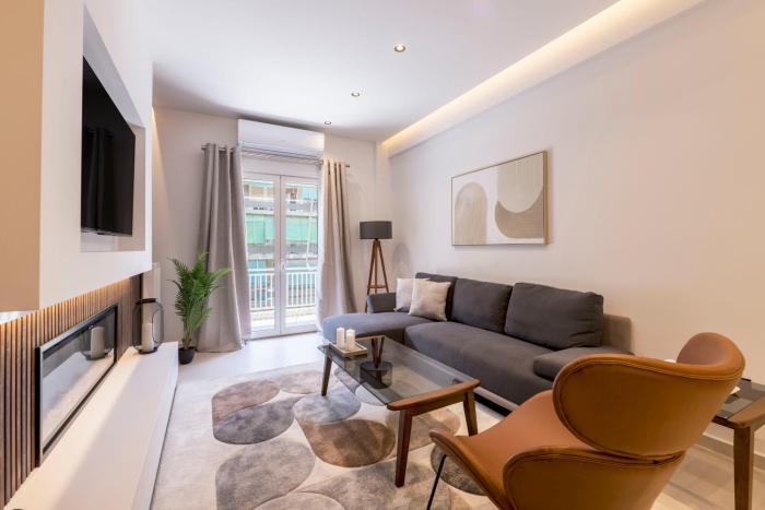 Linea 2BR Apartment in Ampelokipoi by UPSTREET